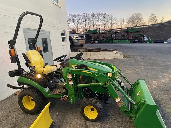 Image of John Deere 1025R Primary image