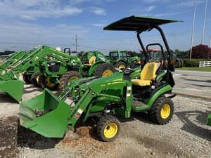 2020 John Deere 1025R Image