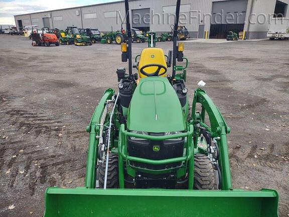 Image of John Deere 1025R equipment image 4