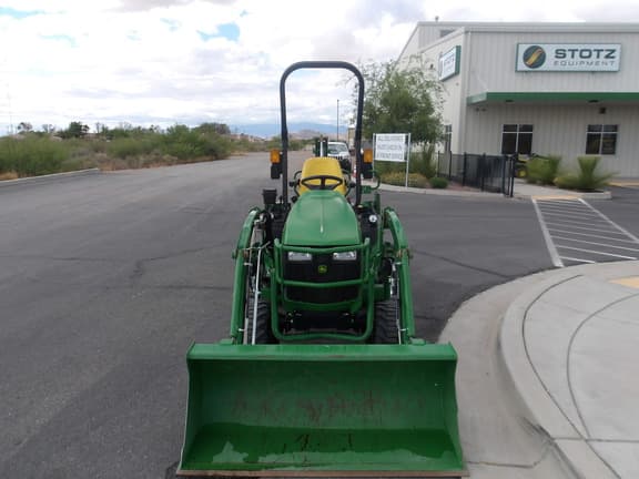 Image of John Deere 1025R equipment image 2