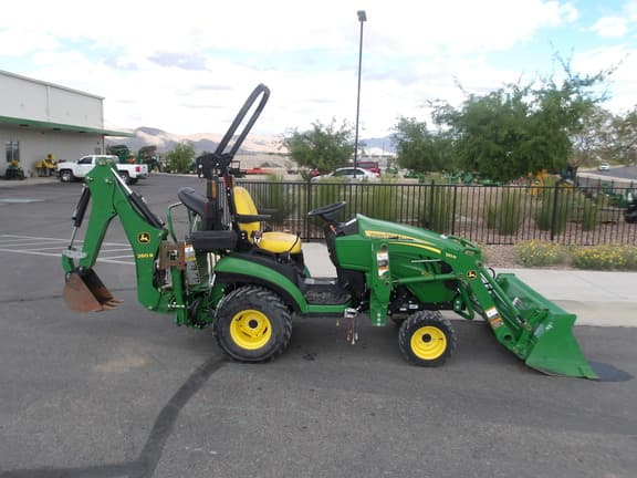 Image of John Deere 1025R equipment image 3