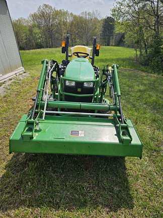 Image of John Deere 1025R equipment image 2