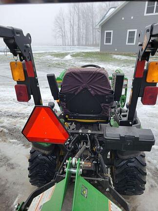 Image of John Deere 1025R equipment image 3