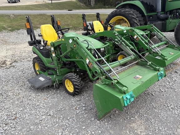 Image of John Deere 1025R equipment image 1
