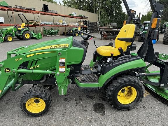 Image of John Deere 1025R Primary image