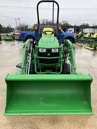 Image of John Deere 1025R equipment image 1