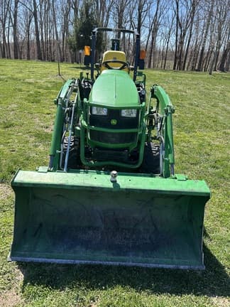 Image of John Deere 1025R equipment image 3
