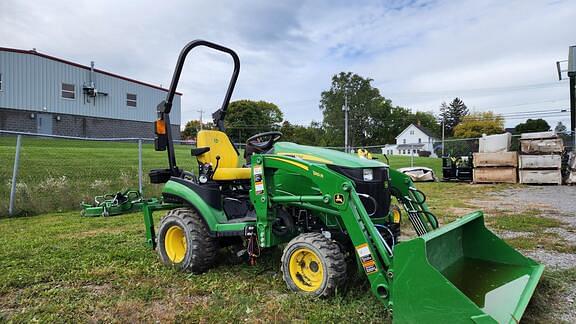 Image of John Deere 1025R Image 0