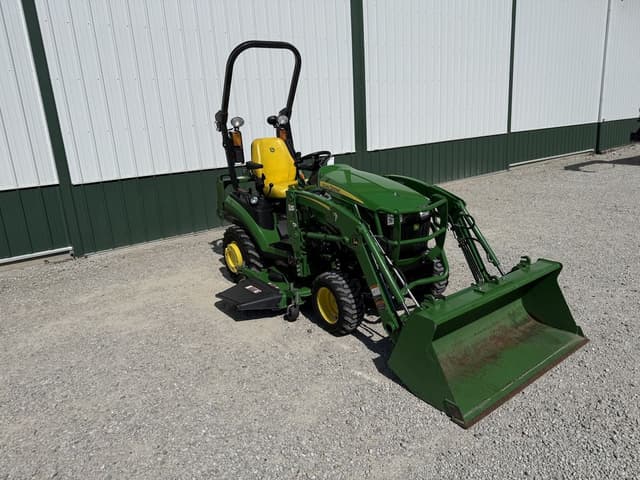 Image of John Deere 1025R equipment image 2