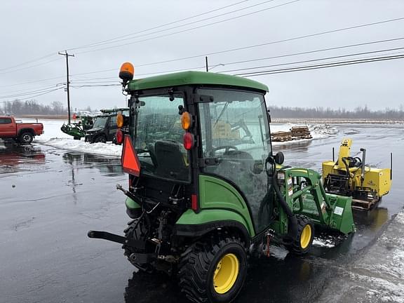 Image of John Deere 1025R equipment image 3