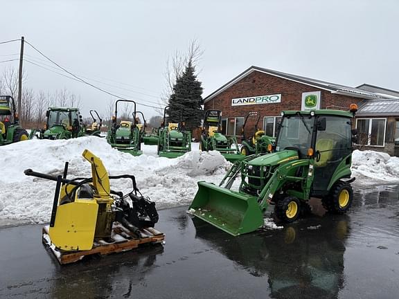 Image of John Deere 1025R equipment image 1