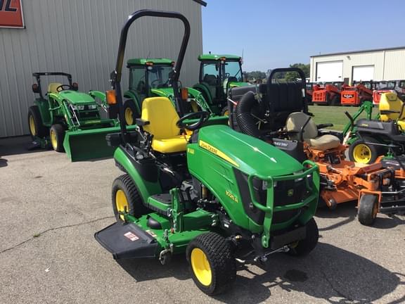 Image of John Deere 1025R Primary image