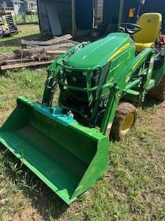 2020 John Deere 1025R Equipment Image0