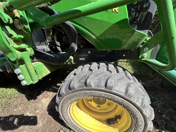 Image of John Deere 1025R equipment image 2
