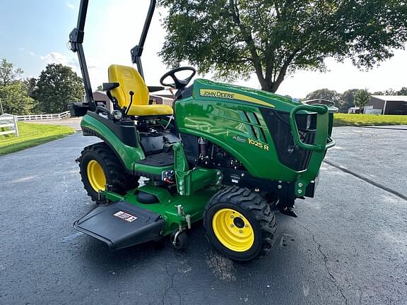 Image of John Deere 1025R Primary image