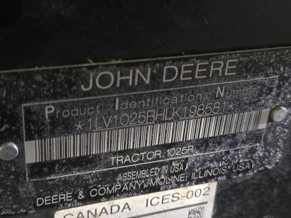 Image of John Deere 1025R equipment image 4