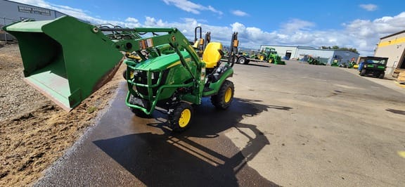 Main image John Deere 1025R