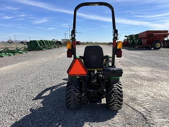 Image of John Deere 1025R equipment image 3