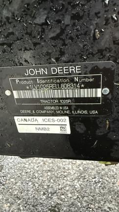Image of John Deere 1025R equipment image 4
