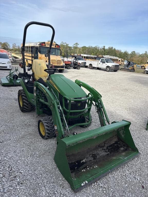 Image of John Deere 1025R equipment image 4