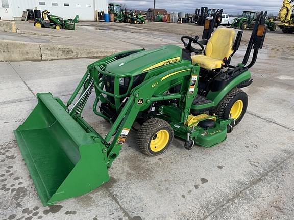 Image of John Deere 1025R equipment image 1