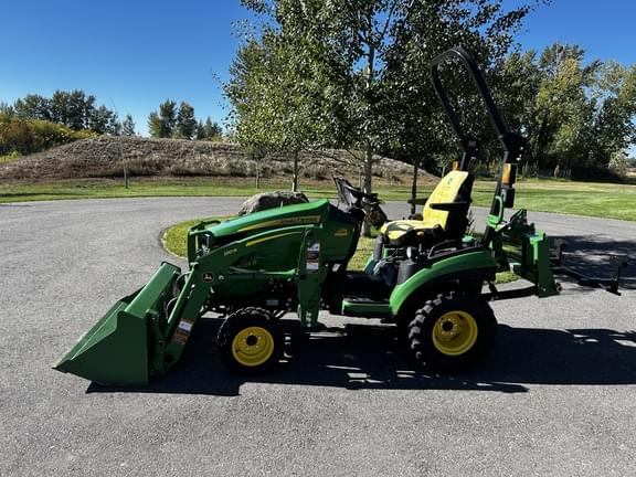 Image of John Deere 1025R equipment image 1