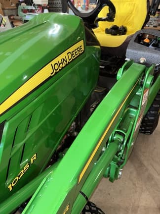 Image of John Deere 1025R Primary image