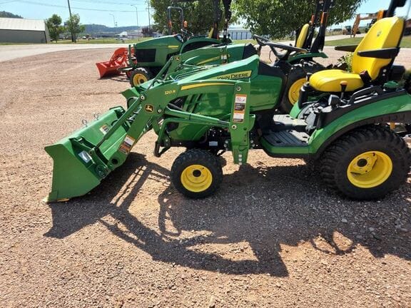 Main image John Deere 1025R