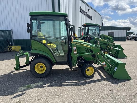 Image of John Deere 1025R equipment image 3