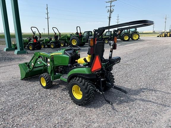 Image of John Deere 1025R equipment image 1