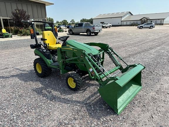 Image of John Deere 1025R equipment image 4