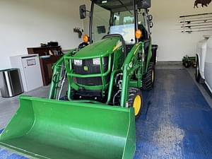 2020 John Deere 1025R Image