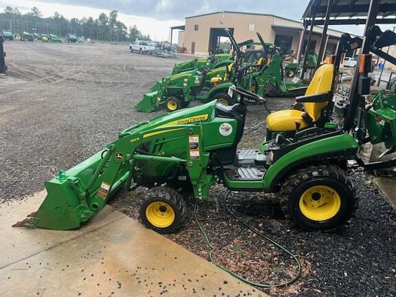 Image of John Deere 1025R Image 0