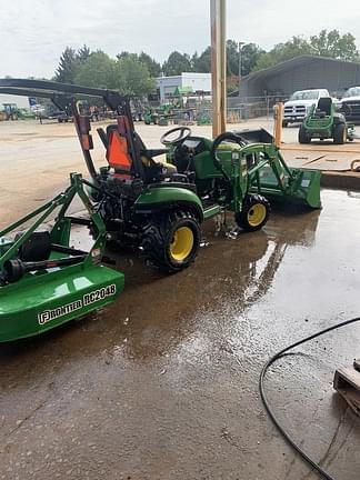 Image of John Deere 1025R equipment image 4