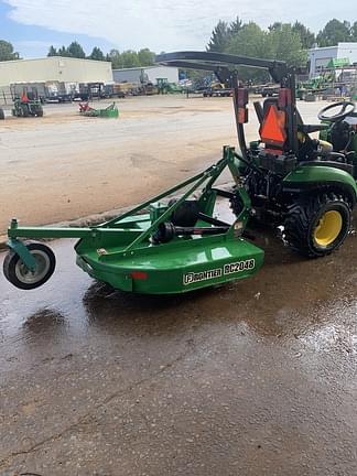 Image of John Deere 1025R equipment image 3