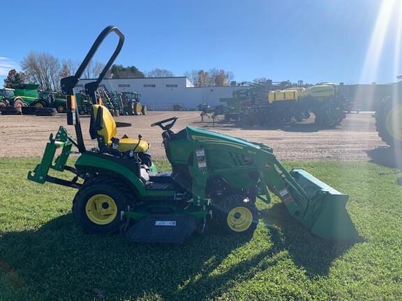Image of John Deere 1025R equipment image 3