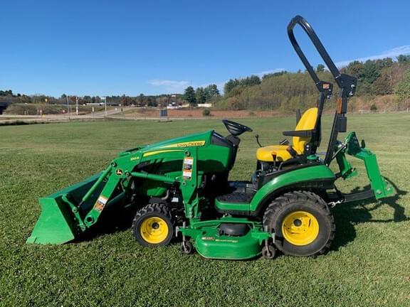Image of John Deere 1025R equipment image 1
