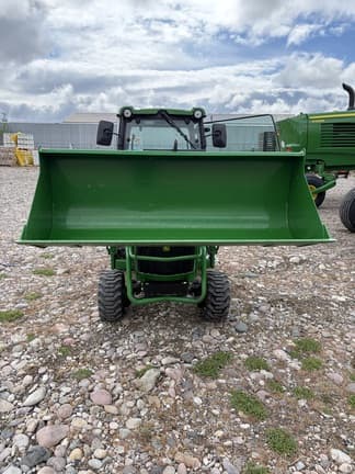 Image of John Deere 1025R equipment image 3