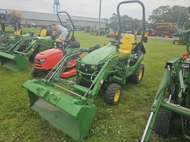 Image of John Deere 1025R equipment image 2