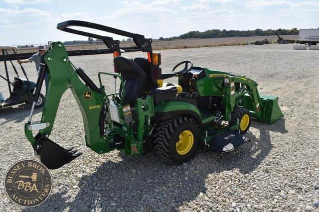 Image of John Deere 1025R equipment image 3