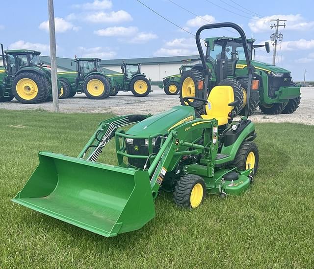 Image of John Deere 1025R equipment image 3