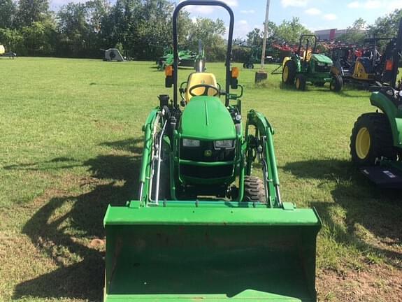 Image of John Deere 1025R equipment image 2