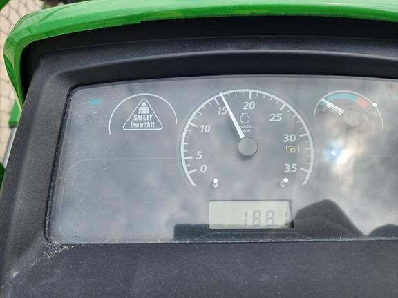 Image of John Deere 1025R equipment image 2