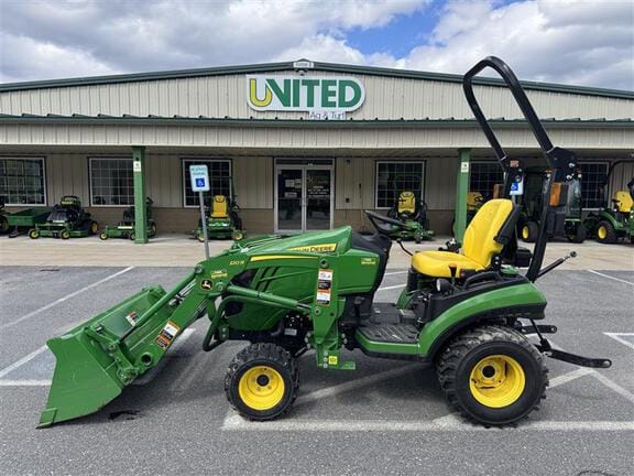 2019 John Deere 1025R Equipment Image0
