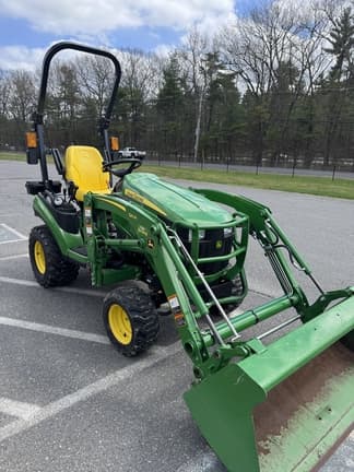Image of John Deere 1025R equipment image 1