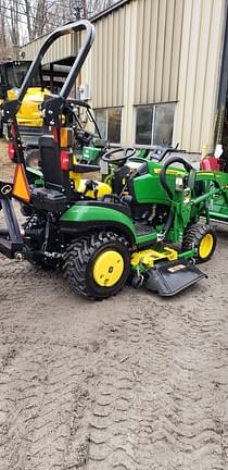 Image of John Deere 1025R equipment image 2