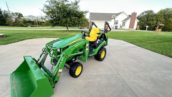 Main image John Deere 1025R