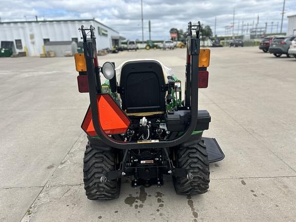 Image of John Deere 1025R equipment image 2