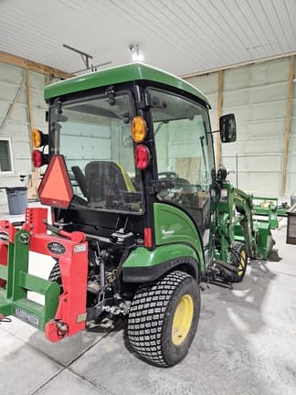 Image of John Deere 1025R equipment image 1