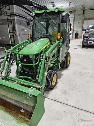 Image of John Deere 1025R equipment image 3